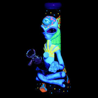 Pulsar Artist Series Glow Psychedelic Alien 9.5" Beaker Water Pipe